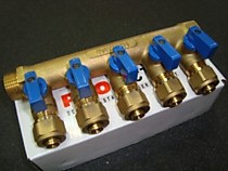 Коллектор с шар.краном 5 цанги (выхода) 3/4х16 м/пл PF